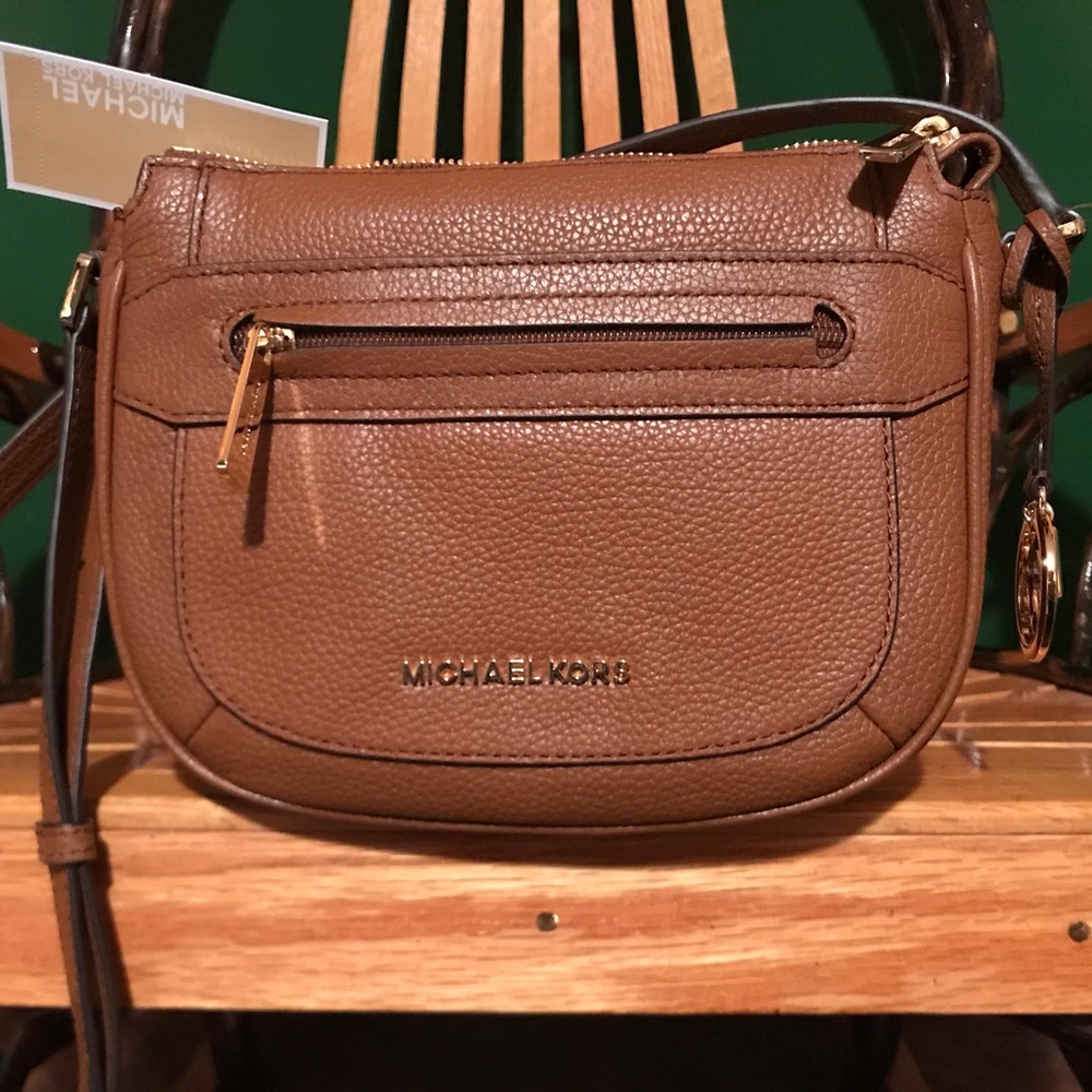 🚫Sold🚫Michael kors julia luggage messenger - Picture 6 of 8